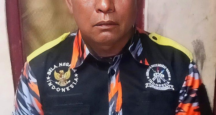 Caption : Atin Supriatin LSM GMBI Distrik Karawang Bidang Investigasi Caption : Atin Supriatin LSM GMBI Distrik Karawang Bidang Investigasi