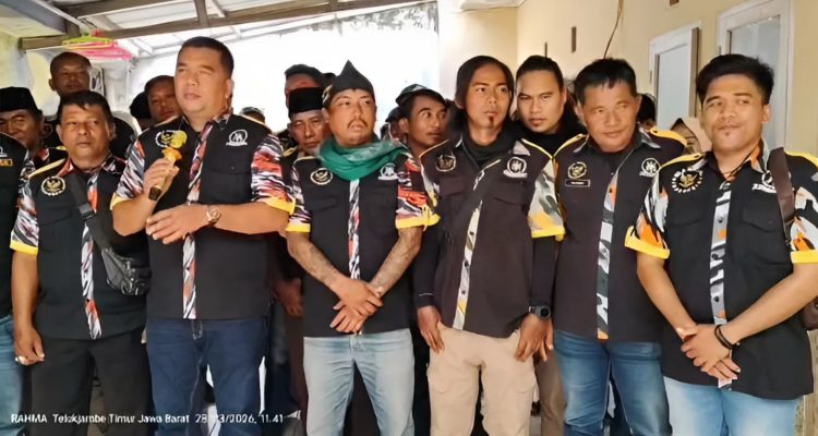 Caption :Sambutan Ketua LSM GMBI Distrik Karawang Haji Asep Mulyana, S.E., HUT LSM GMBI ke 24 Caption :Sambutan Ketua LSM GMBI Distrik Karawang Haji Asep Mulyana, S.E., HUT LSM GMBI ke 24