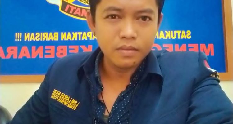 Caption : Aroy Lodra Ketua DPC LSM NKRI Kutawaluya Caption : Aroy Lodra Ketua DPC LSM NKRI Kutawaluya