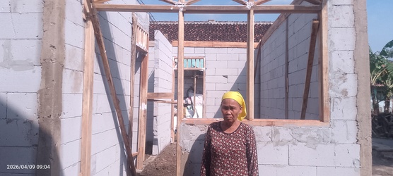 Caption : Penerima Manfaat Rumah Tidak Layak Huni Dusun Tegalasem Desa Kertasari Caption : Penerima Manfaat Rumah Tidak Layak Huni Dusun Tegalasem Desa Kertasari