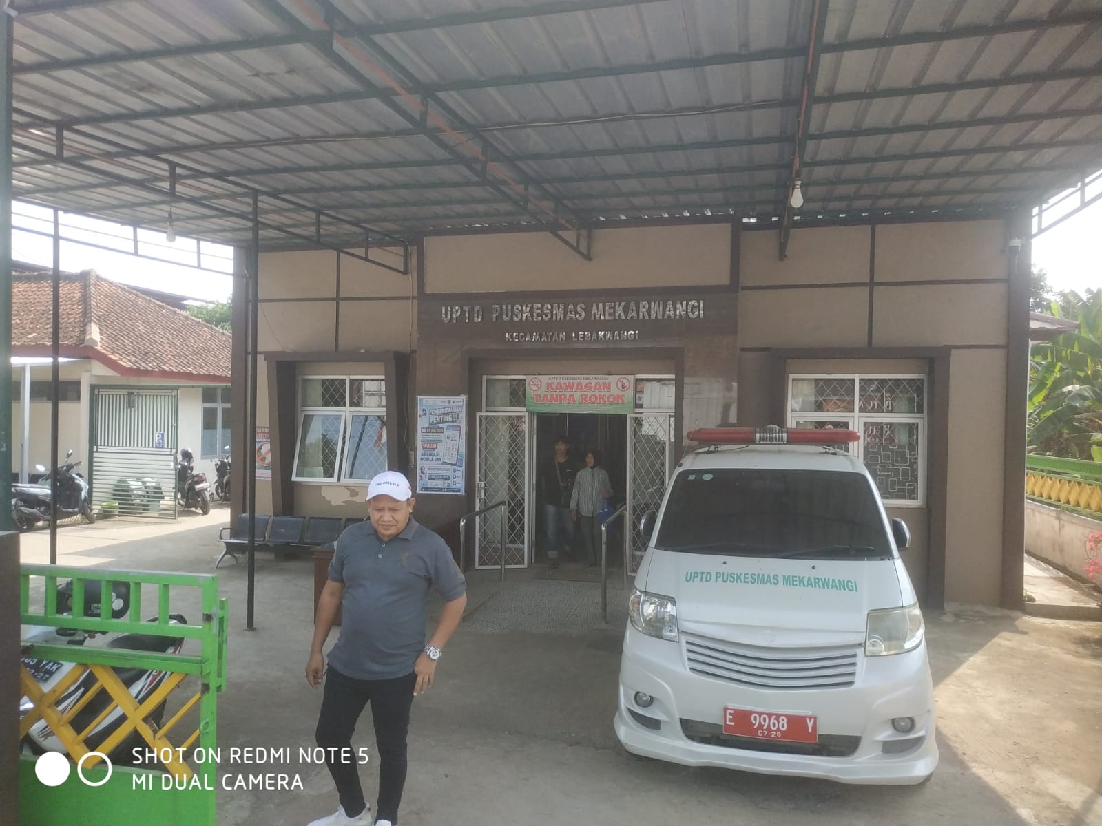 Caption : Tampak depan Gedung UPTD Puskesmas Mekarwangi, Kecamatan Lebakwangi, Kabupaten Kuningan. UPTD Puskesmas Mekarwangi berkomitmen memberikan pelayanan kesehatan yang cepat, ramah, profesional, dan berkualitas kepada masyarakat, didukung tenaga kesehatan yang kompeten serta fasilitas pelayanan yang memadai. Foto: Patriotjabar.com Caption : Tampak depan Gedung UPTD Puskesmas Mekarwangi, Kecamatan Lebakwangi, Kabupaten Kuningan. UPTD Puskesmas Mekarwangi berkomitmen memberikan pelayanan kesehatan yang cepat, ramah, profesional, dan berkualitas kepada masyarakat, didukung tenaga kesehatan yang kompeten serta fasilitas pelayanan yang memadai. Foto: Patriotjabar.com