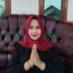 Caption : N. Leni Marlina, calon anggota BPD keterwakilan perempuan Desa Gombongsari, Kecamatan Rawamerta, menyampaikan rasa syukur dan terima kasih atas kepercayaan masyarakat setelah meraih suara terbanyak dalam pemilihan anggota BPD Desa Gombongsari periode 2026–2034.