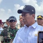 Caption : Menteri Pertanian sekaligus Kepala Badan Pangan Nasional (Bapanas) Amran Sulaiman saat melakukan inspeksi mendadak (sidak) ke area persawahan di Kecamatan Kutawaluya, Kabupaten Karawang, Senin (31/8/2026). Caption : Menteri Pertanian sekaligus Kepala Badan Pangan Nasional (Bapanas) Amran Sulaiman saat melakukan inspeksi mendadak (sidak) ke area persawahan di Kecamatan Kutawaluya, Kabupaten Karawang, Senin (31/8/2026).