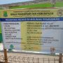 Caption : Papan informasi proyek rehabilitasi ruang kelas SDN Sukamerta III, Kecamatan Rawamerta, Kabupaten Karawang. Proyek bersumber dari APBD Kabupaten Karawang Tahun Anggaran 2026 dengan nilai kontrak Rp399,01 juta dan dilaksanakan oleh CV Kharisma Jaya. (Foto: Patriotjabar.com)