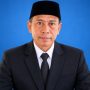 Caption: Marjono, calon Kepala Desa nomor urut 4, ditetapkan sebagai pemenang Pilkades Sumberurip, Kecamatan Pebayuran, Kabupaten Bekasi, setelah meraih 1.695 suara pada pemungutan suara Minggu (20/09/2026). Marjono unggul 308 suara dari calon nomor urut 1, Ajang Silan, dan akan memimpin Desa Sumberurip untuk periode 2026–2034.