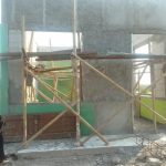 Caption: Kondisi bangunan proyek pembangunan dan rehabilitasi ruang kelas Pos PAUD Nidaul Qolbi di Desa Pasirtanjung, Kecamatan Lemahabang, Kabupaten Karawang, yang tengah dalam pengerjaan. Proyek senilai Rp142.113.000 dari APBD Kabupaten Karawang Tahun Anggaran 2026 tersebut menjadi sorotan terkait dugaan penggunaan lahan pengairan, kualitas pengerjaan, serta penerapan standar keselamatan dan kesehatan kerja (K3). (Timsus/Patriotjabar.com) Caption: Kondisi bangunan proyek pembangunan dan rehabilitasi ruang kelas Pos PAUD Nidaul Qolbi di Desa Pasirtanjung, Kecamatan Lemahabang, Kabupaten Karawang, yang tengah dalam pengerjaan. Proyek senilai Rp142.113.000 dari APBD Kabupaten Karawang Tahun Anggaran 2026 tersebut menjadi sorotan terkait dugaan penggunaan lahan pengairan, kualitas pengerjaan, serta penerapan standar keselamatan dan kesehatan kerja (K3). (Timsus/Patriotjabar.com)